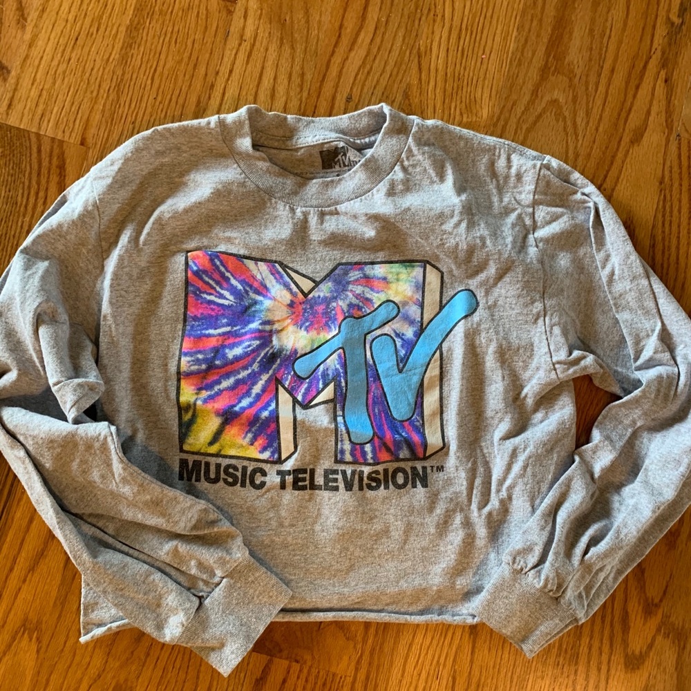 MTV crop top long sleeve